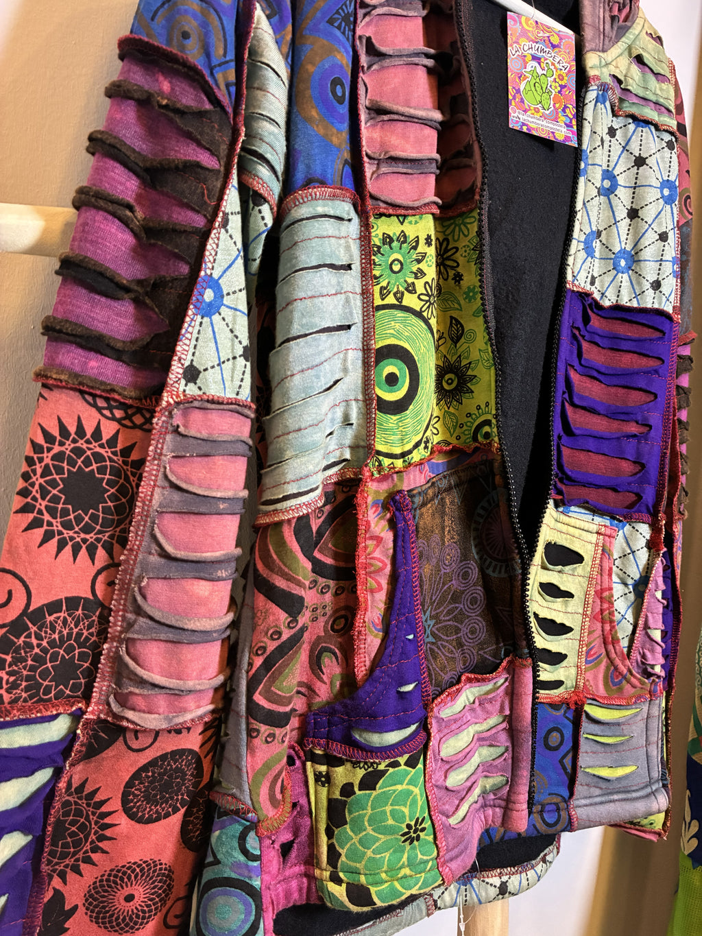 Chaqueta Patchwork Festival con Capucha