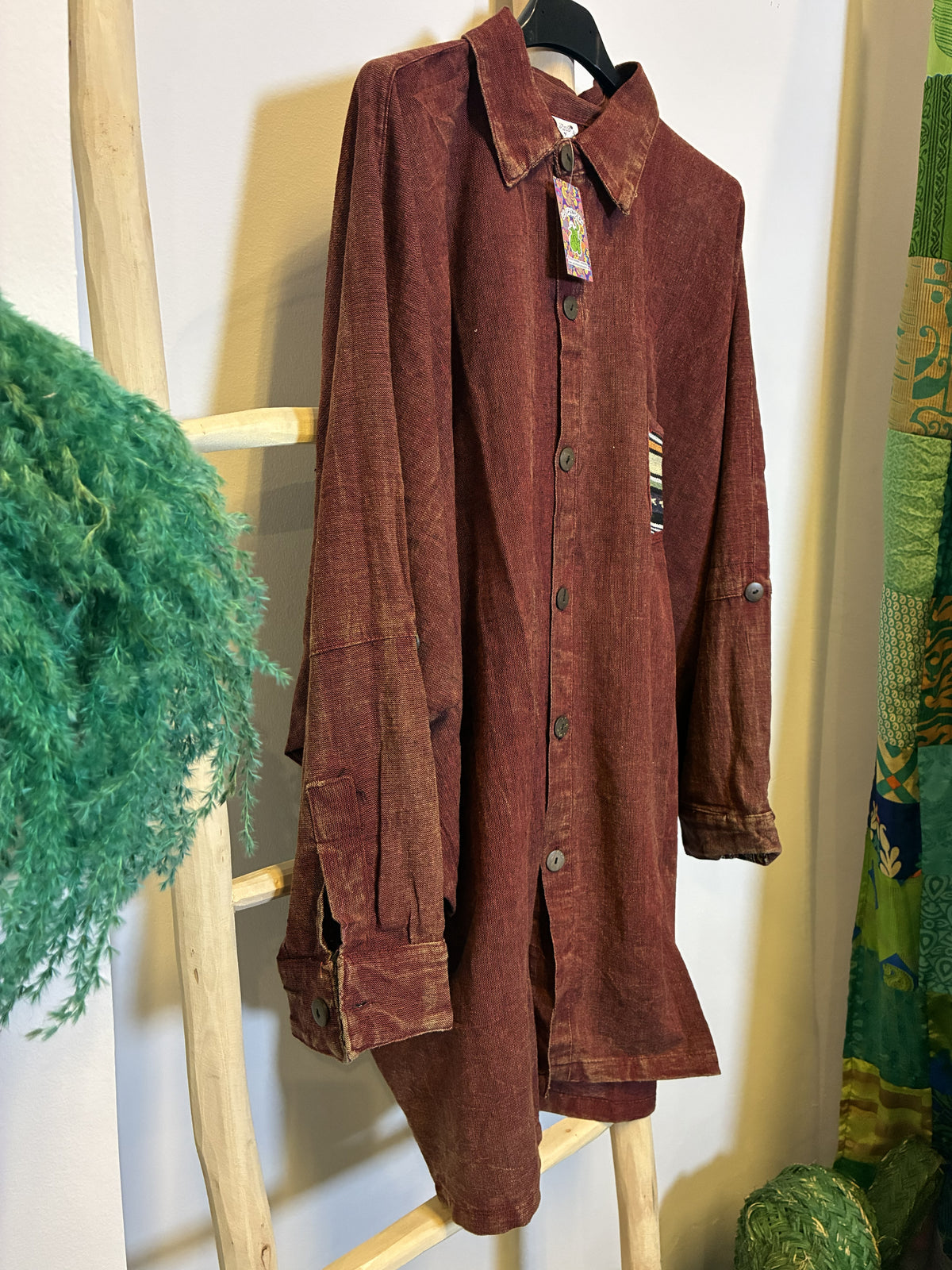 Camisa Oversize Étnica con Detalles
