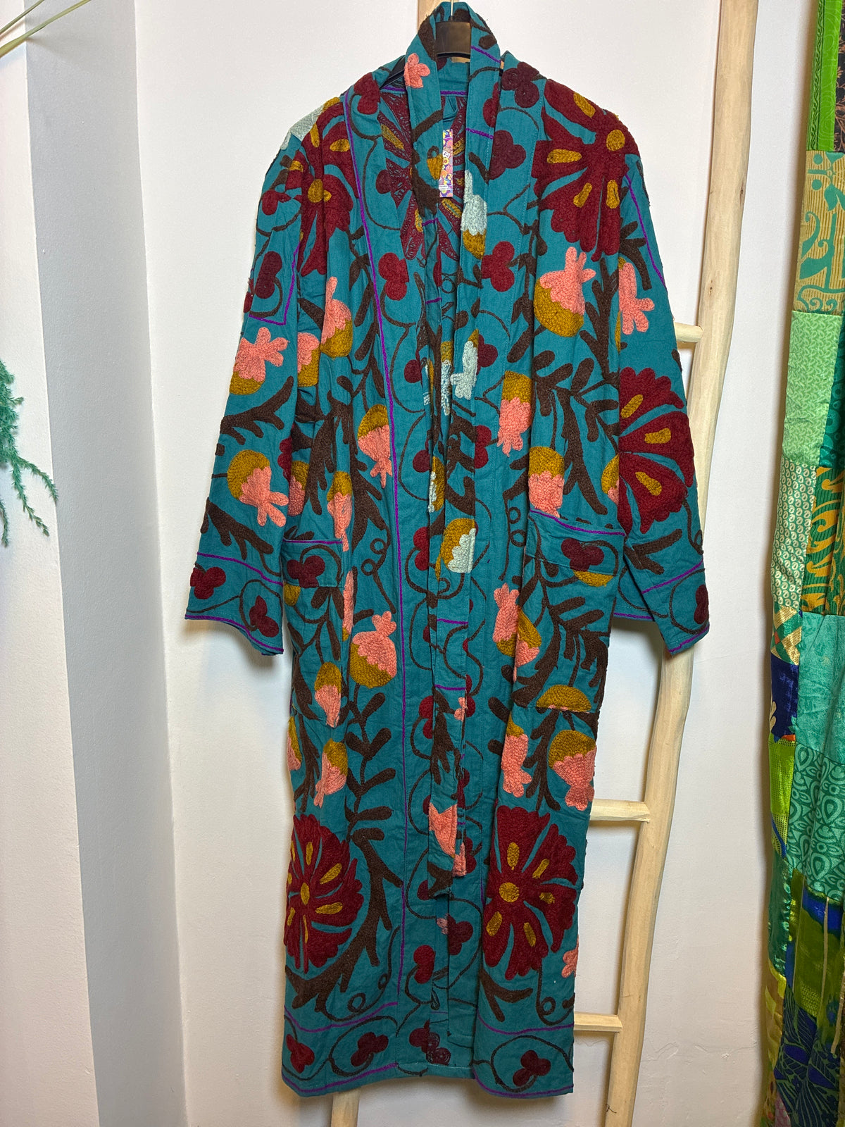 Kimono largo Suzani Jardín