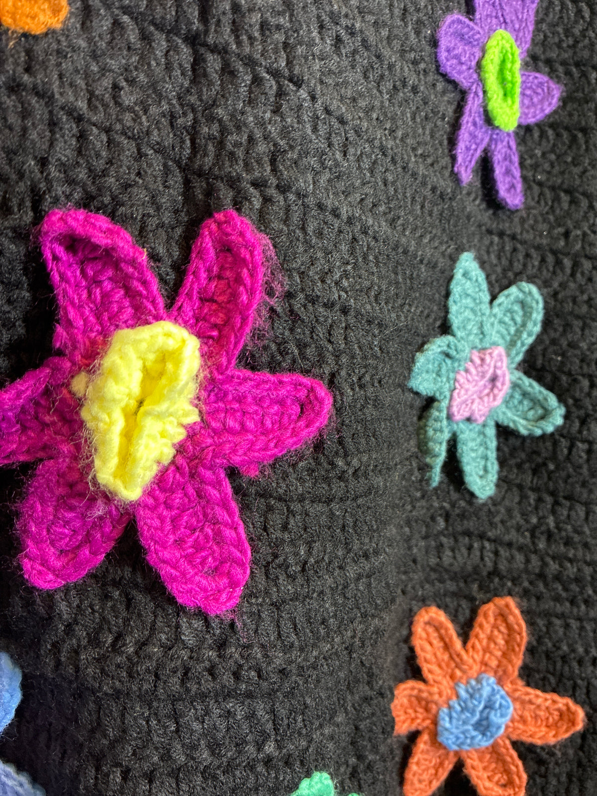 Jersey Crochet Flores Black