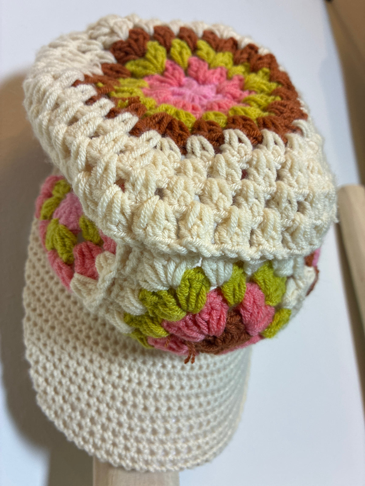 Gorra Granny Flowers