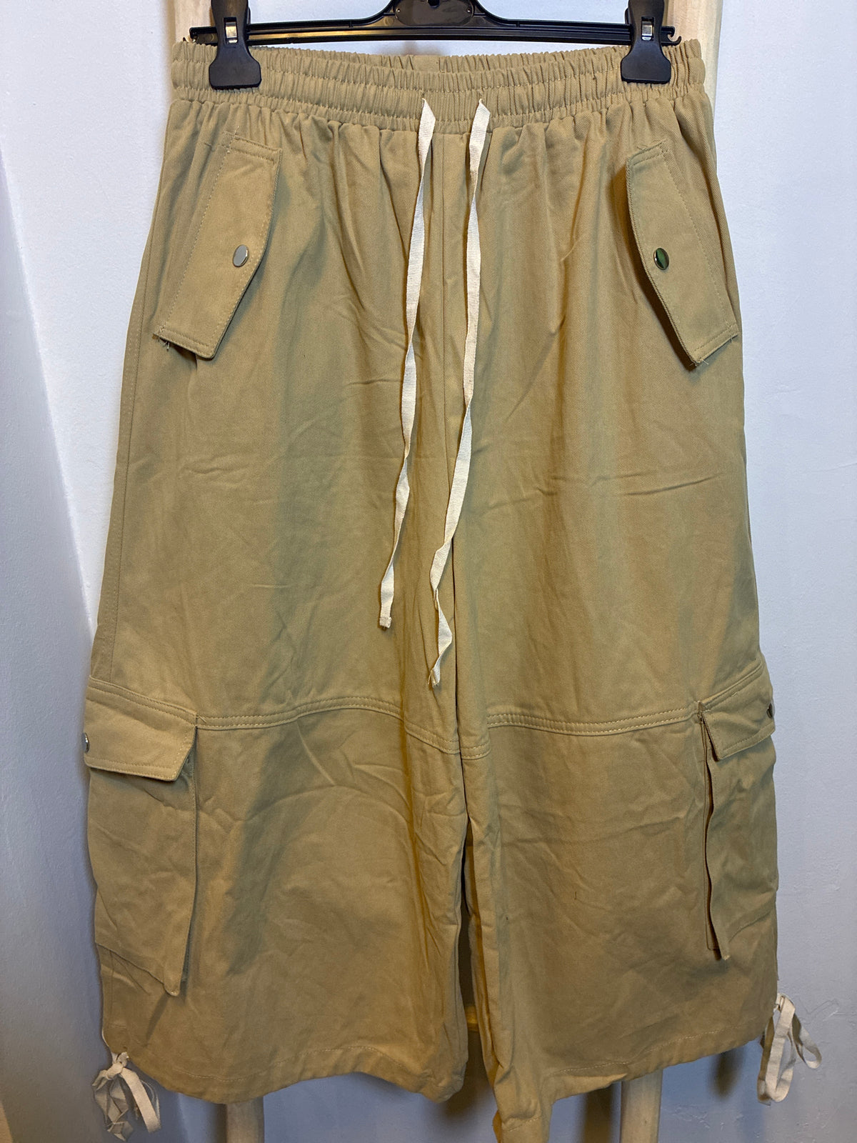 Pantalón ancho