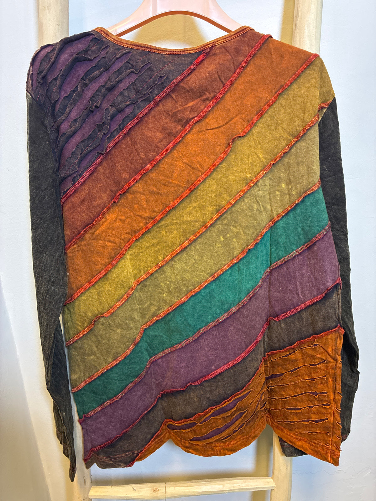 Camiseta asimétrica Tierra